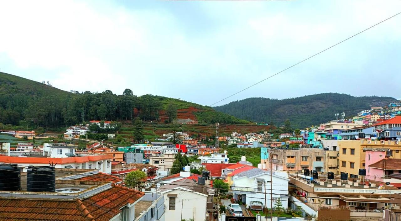 Ferienwohnung Karpagam Residency Udagamandalam Exterior foto